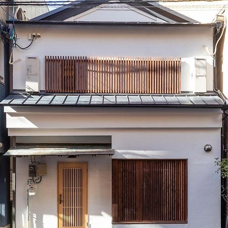 静響の宿 Silent Echo Inn โอซาก้า ภายนอก รูปภาพ