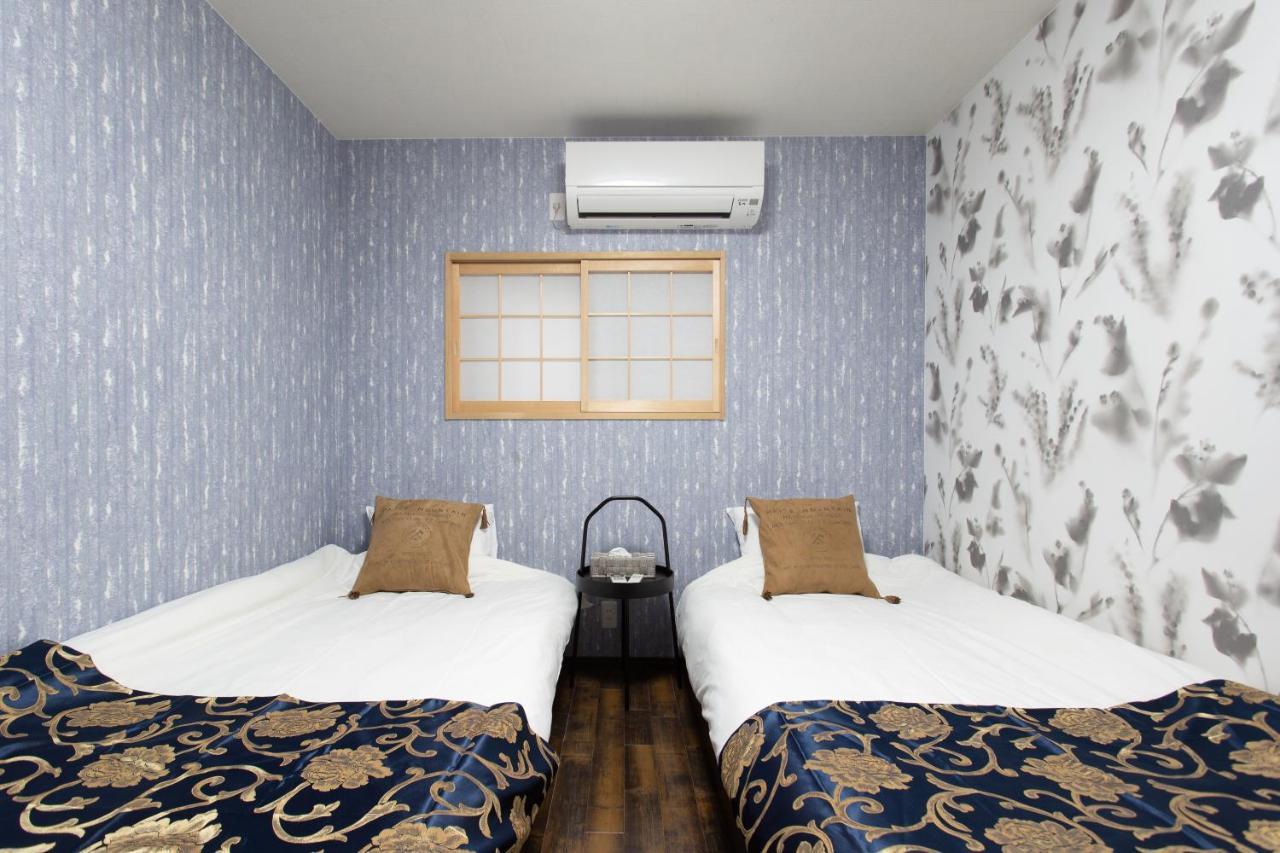 静響の宿 Silent Echo Inn โอซาก้า ภายนอก รูปภาพ