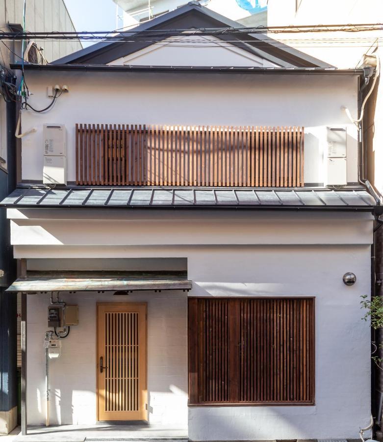 静響の宿 Silent Echo Inn โอซาก้า ภายนอก รูปภาพ
