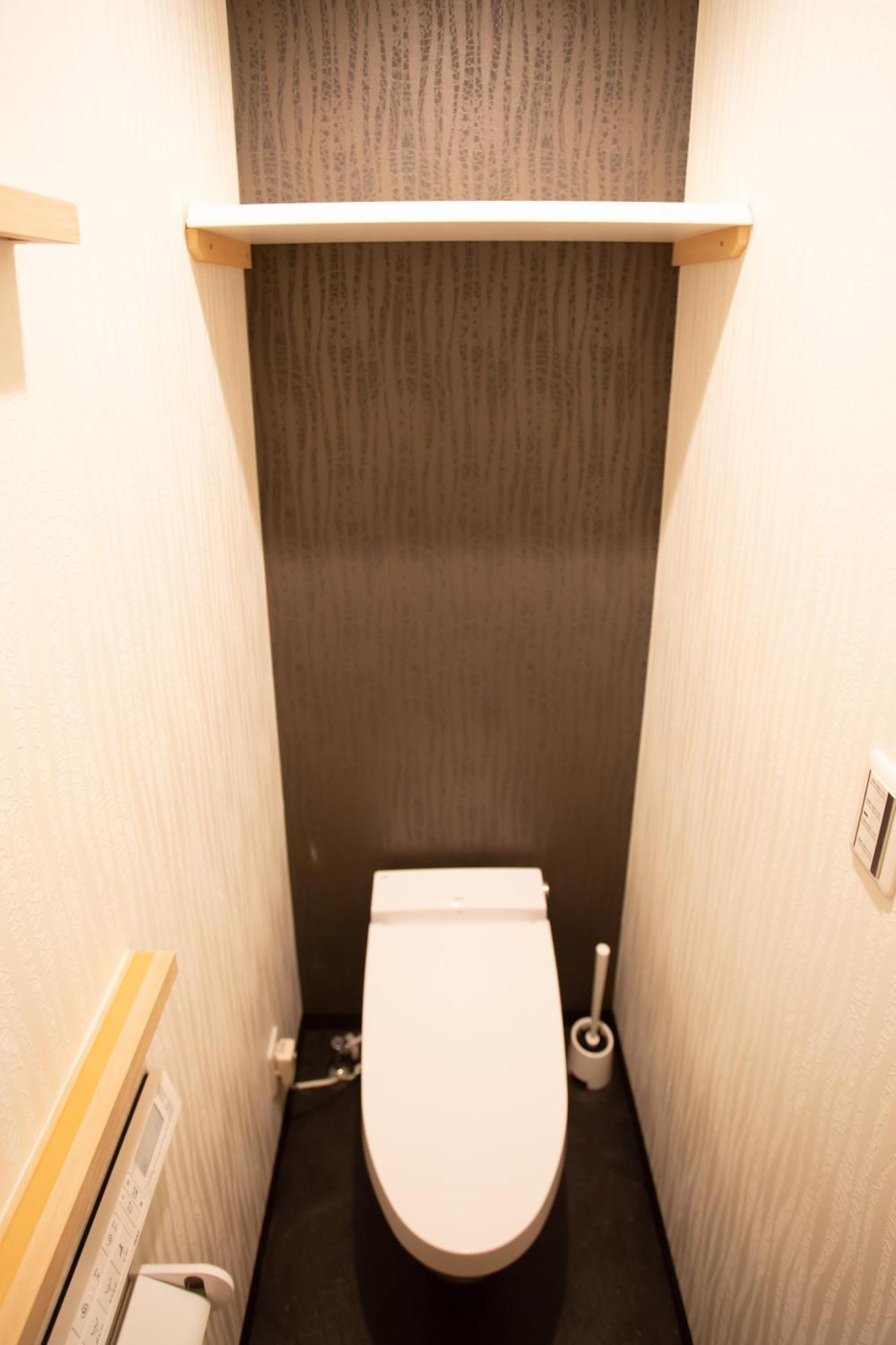 静響の宿 Silent Echo Inn โอซาก้า ภายนอก รูปภาพ
